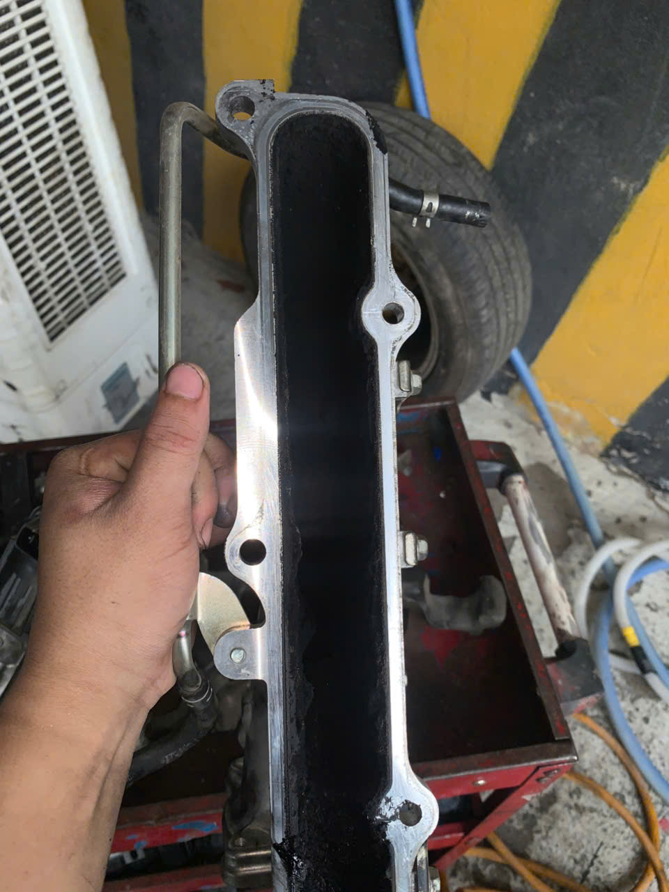 VỆ SINH HỌNG NẠP